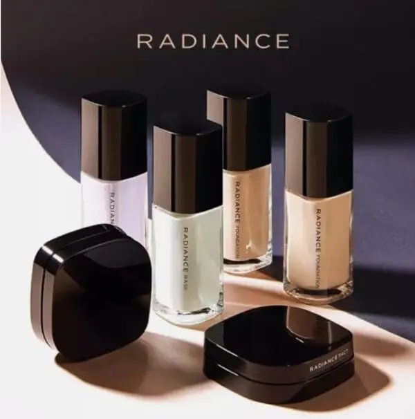 MISSHA Radiance Liquid Foundation - 35ml SPF20 PA++ Fair, Vanilla, Sand - Image 3