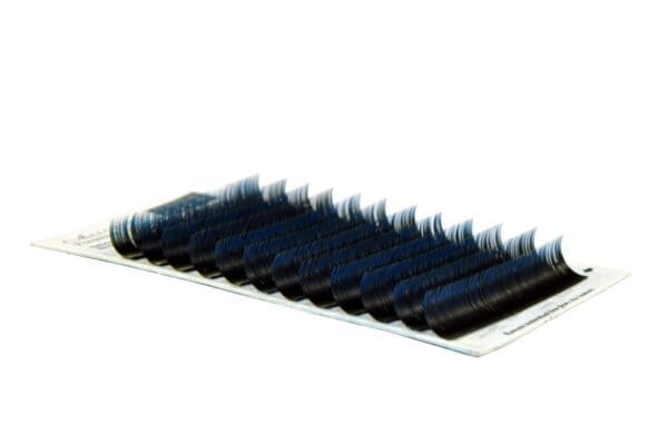 A close up of a bunch of black lashes