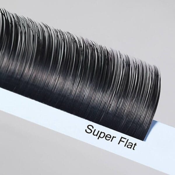 A close up of the length of a super flat eyelash